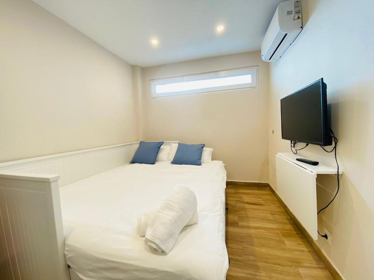 Moderno Apartamento con Vistas al Mar -Benalmadena Bagian luar foto