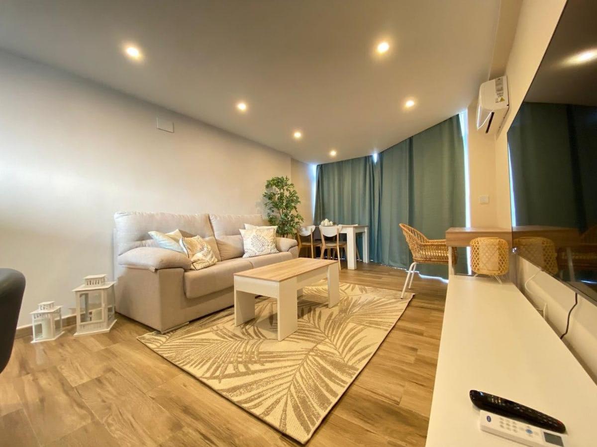 Moderno Apartamento con Vistas al Mar -Benalmadena Bagian luar foto