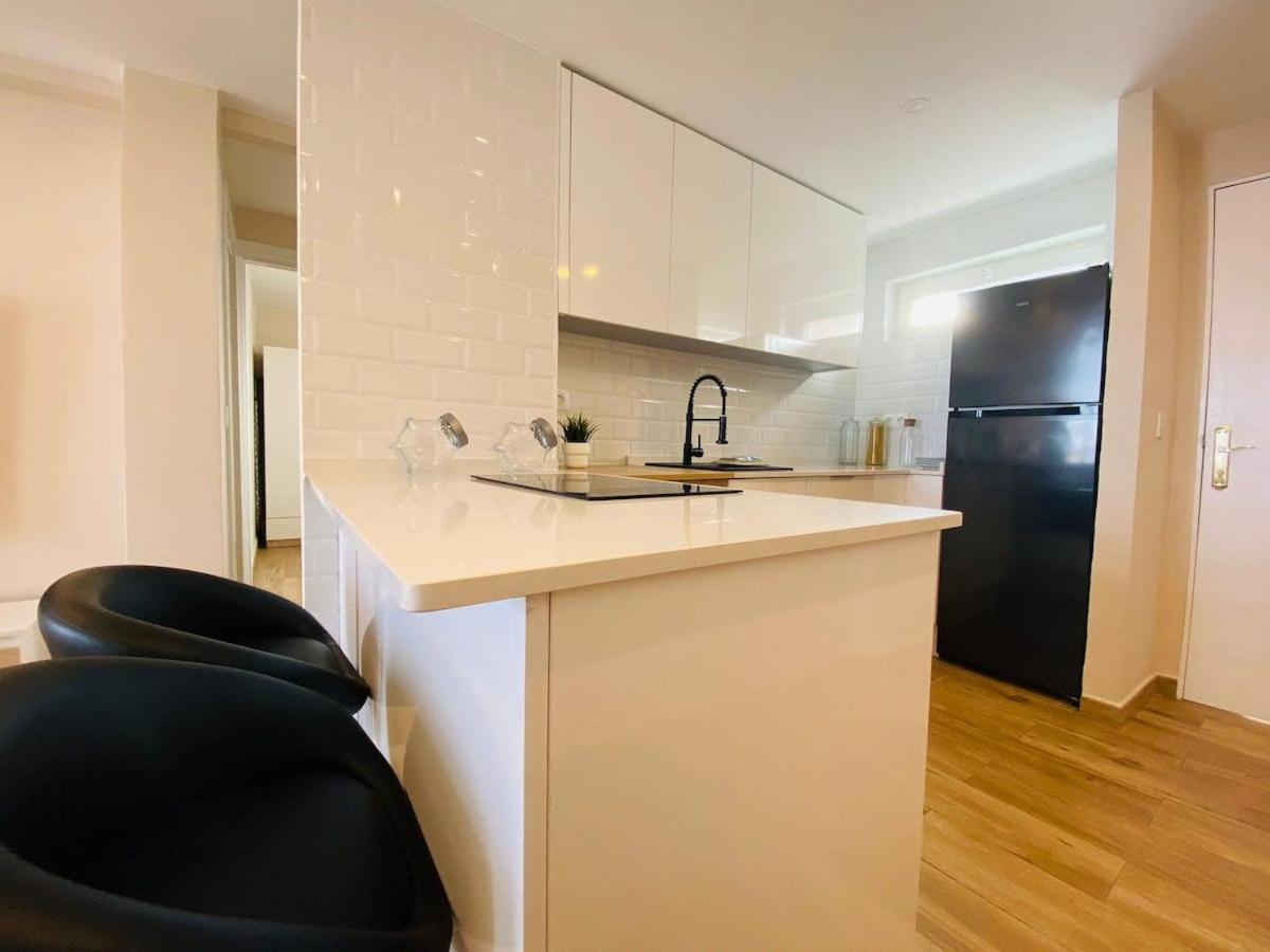 Moderno Apartamento con Vistas al Mar -Benalmadena Bagian luar foto