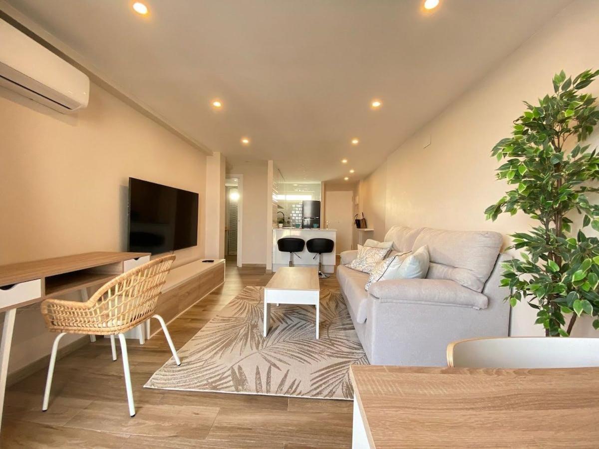 Moderno Apartamento con Vistas al Mar -Benalmadena Bagian luar foto