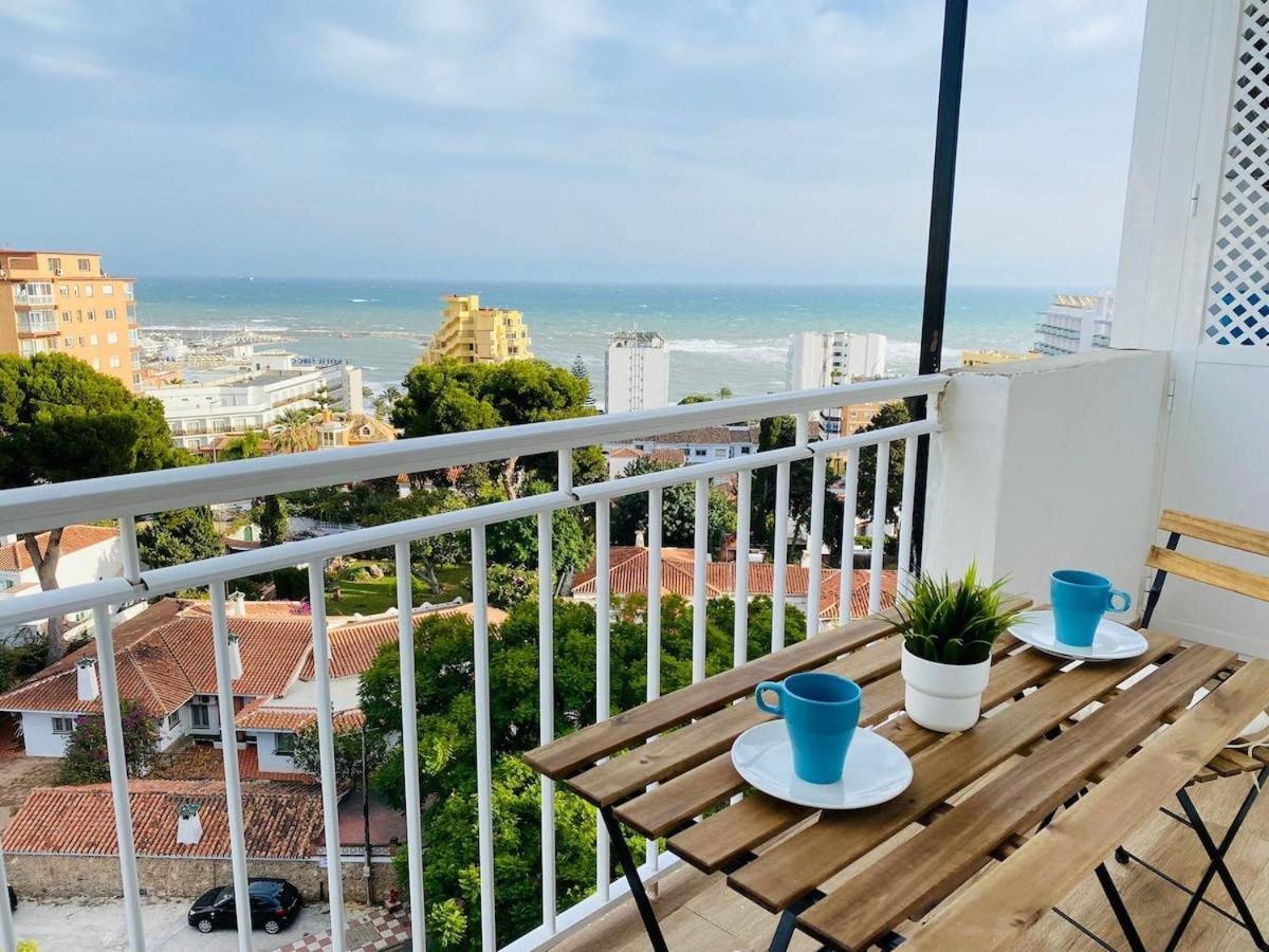 Moderno Apartamento con Vistas al Mar -Benalmadena Bagian luar foto