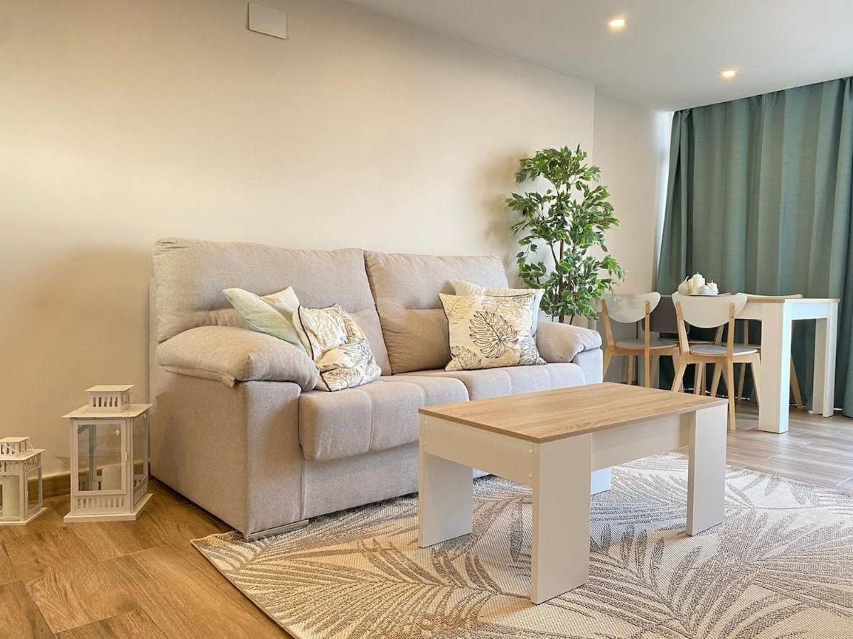 Moderno Apartamento con Vistas al Mar -Benalmadena Bagian luar foto